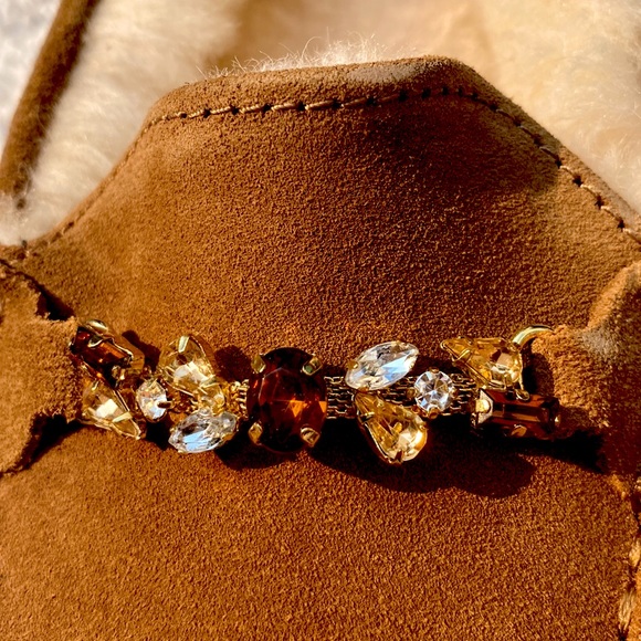 **LAST PAIR** Rare NWT UGG Charm Gem Ansley Slippers-box included sz 8 - Picture 15 of 17